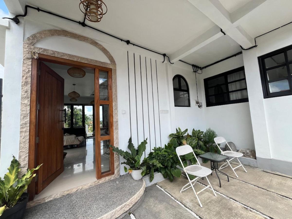 Villa De La Rose 1 Bedroom Ungasan エクステリア 写真